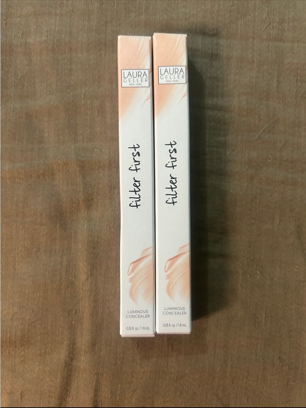 Laura Geller Filter First Luminous Concealer -deep tan - NEW IN BOX